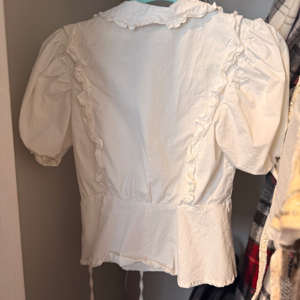 Privy White Ruffled Blouse - Picture 4 of 5